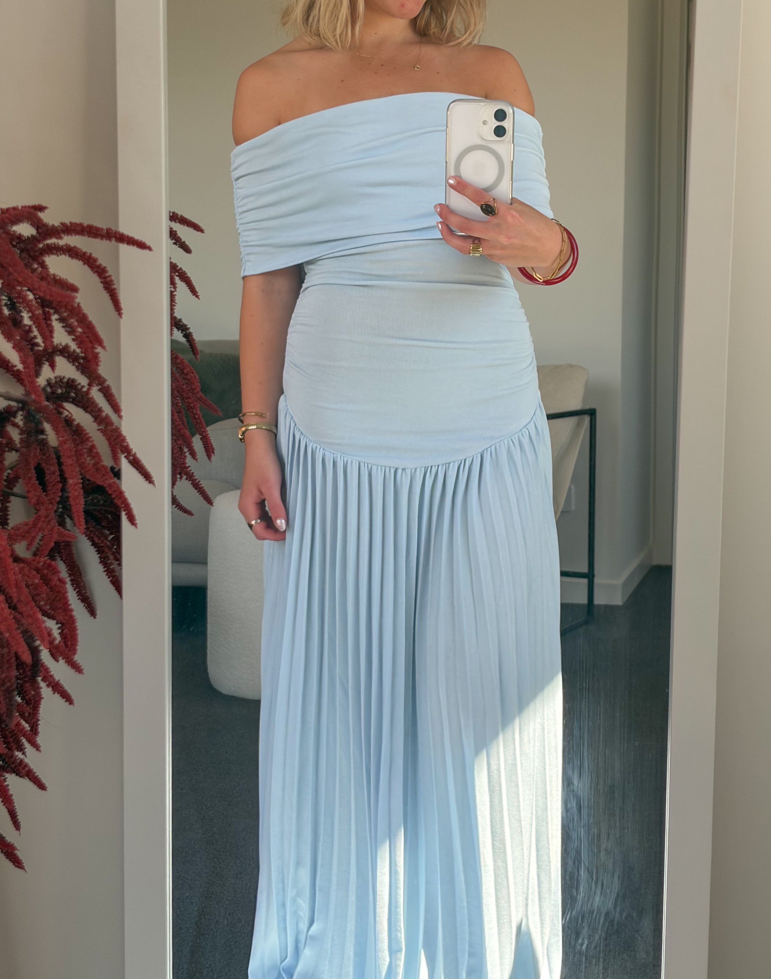 Lioness: Field of Dreams Maxi