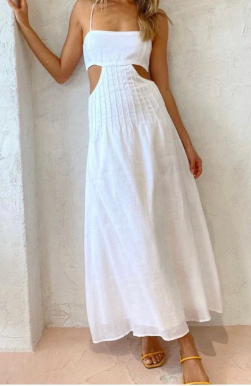 Issy: Eyelyn Dress